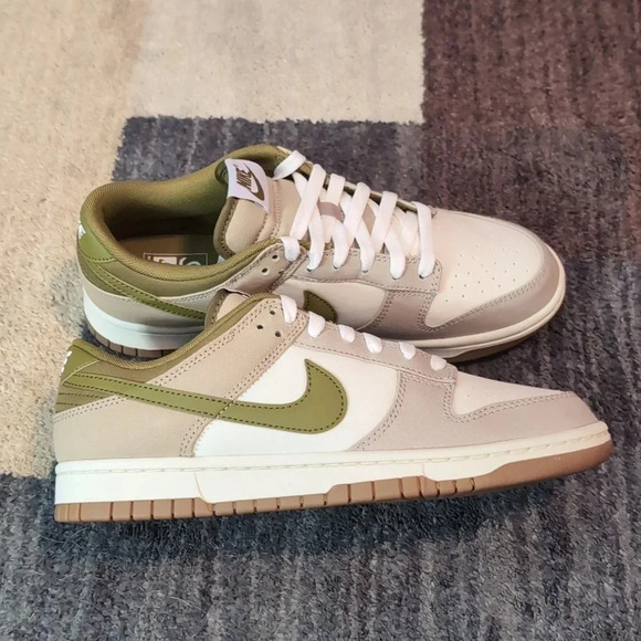 Nike Dunk Low Mens Sneaker - Picture 3 of 8